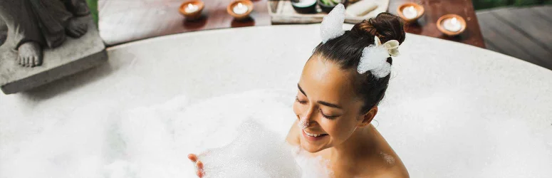 5 trucuri pentru petrecerea de bal: cum să transformi o cadă cu hidromasaj într-un accent atrăgător pentru fotografiile de bal