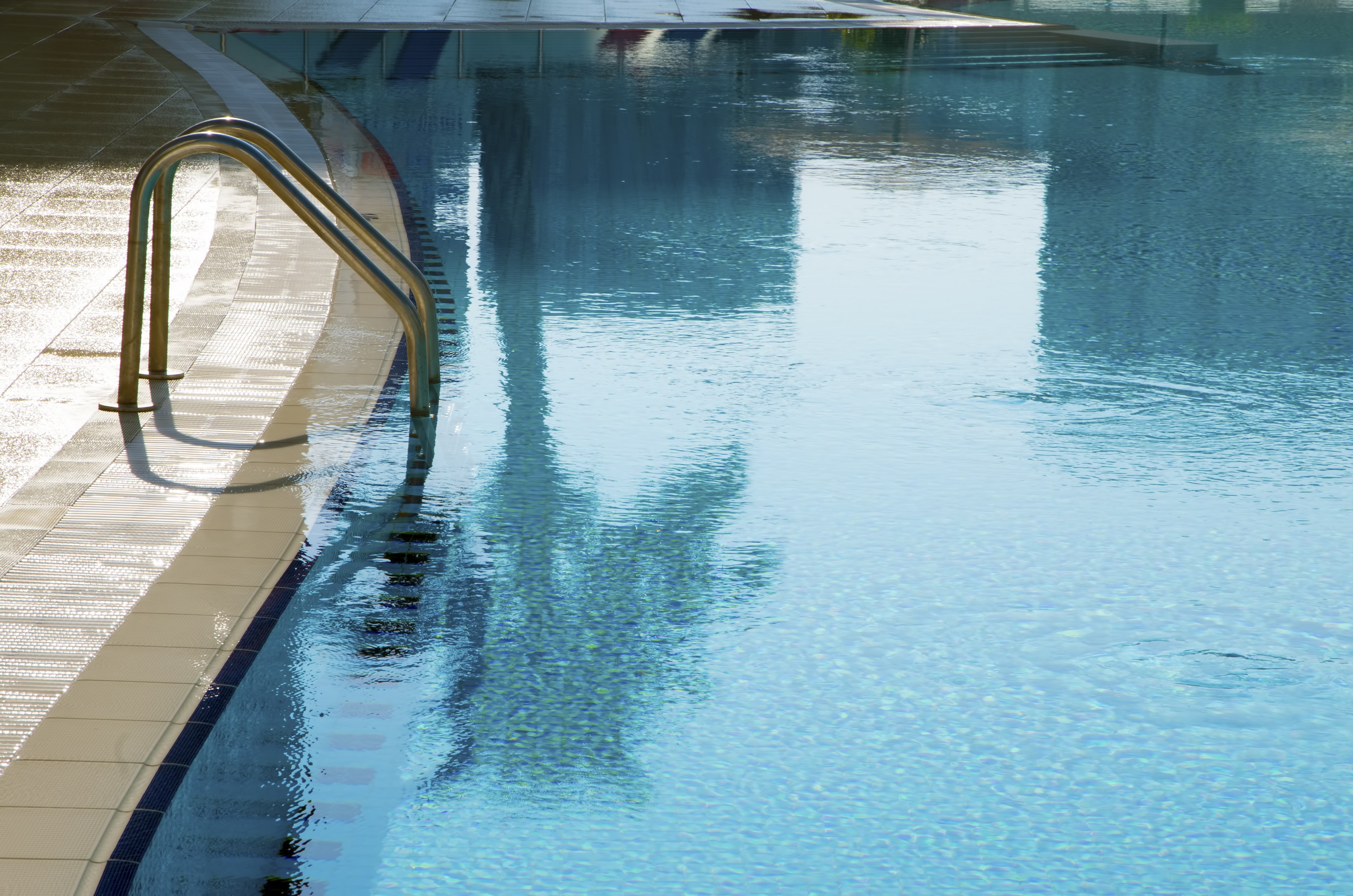 deschiderea sezonului de piscină după iarnă