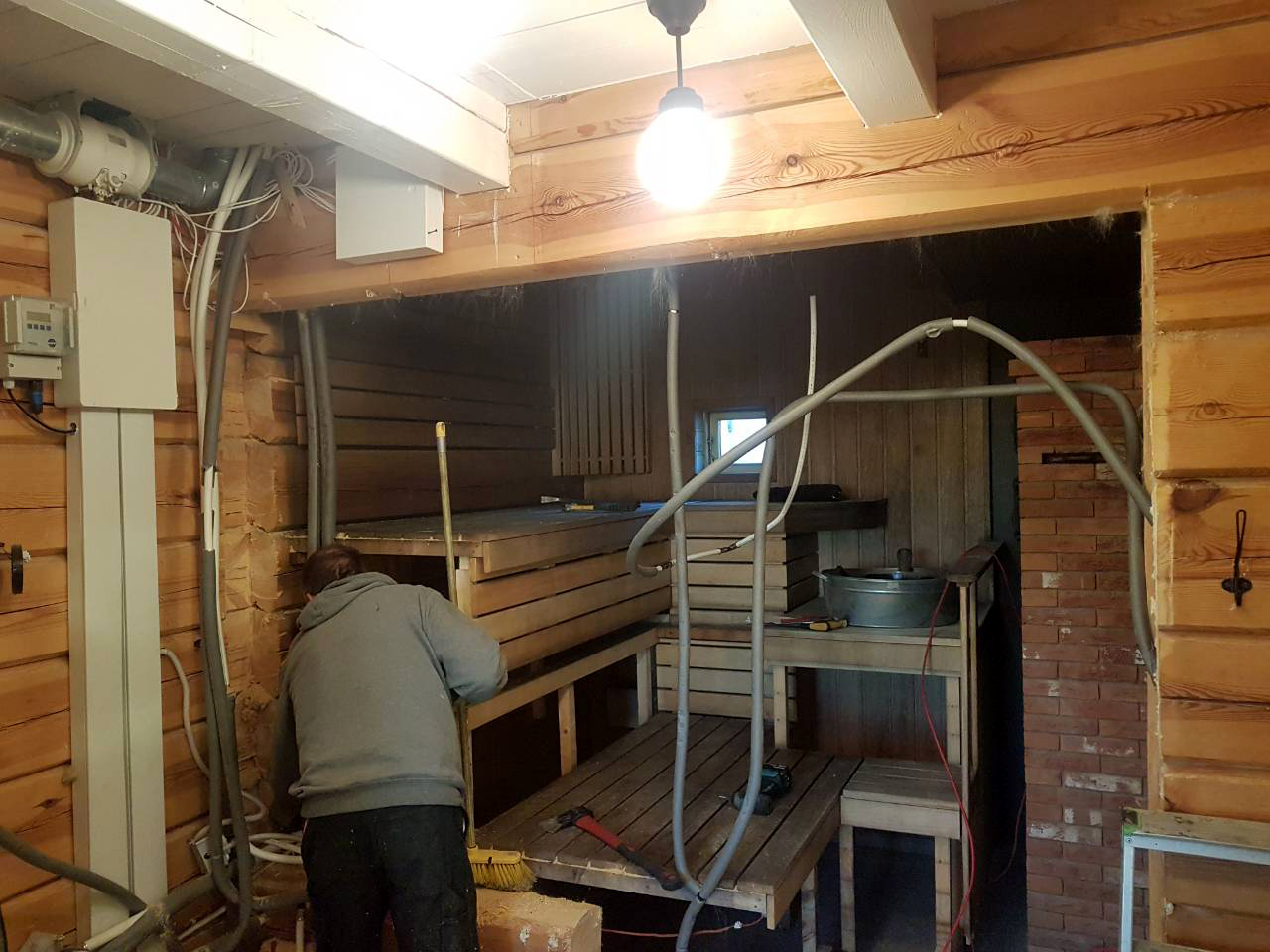Renovarea camerei de aburi în "Vyšnių dvaras"